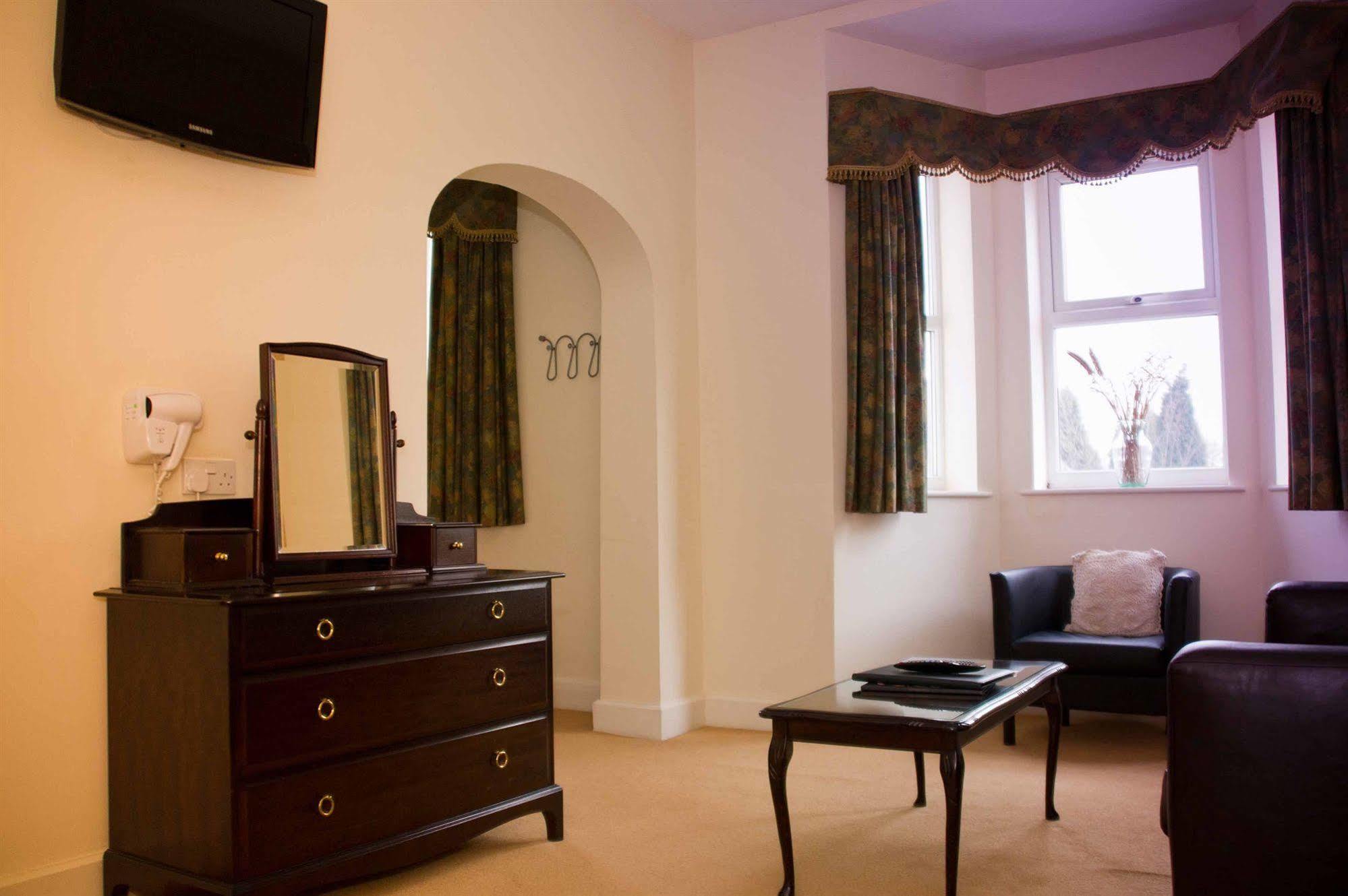 Beverley Hotel Walsall Exterior foto